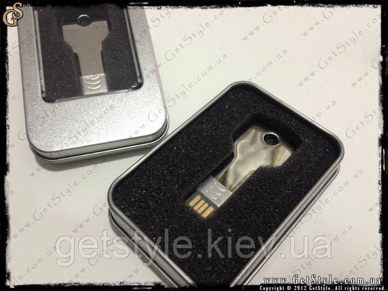 Флешка у формі ключа &mdash; "USB Key" &mdash; на 32 Gb + подарункове паковання 1013 фото